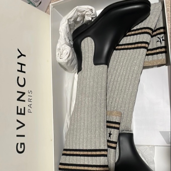 COPY - Over the knee Givenchy RAIN BOOT (size 8) Comes with box and dust bag. - Picture 7 of 7